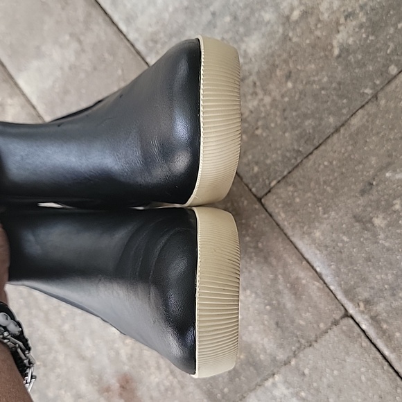 Sorel Out N About Slip-On Wedges Leather Sz 9 Black & Bleach Ceramic - Picture 9 of 13